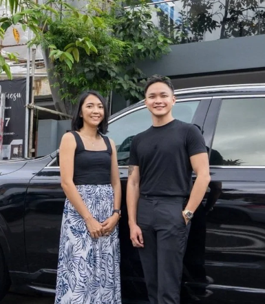 Clifton Liang and Shauna Seow of Property Tales SG, the landed-only specialists based out of Sixth Avenue who sanity-checked this case study.